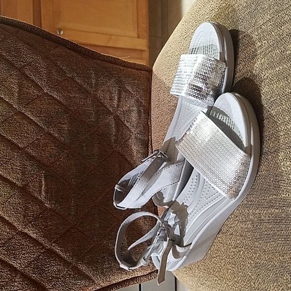 crocs leighann ankle strap sequin wedge